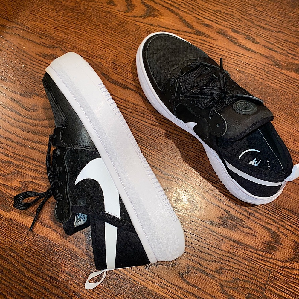 Nike women’s court vision Alta sneaker